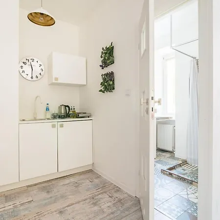 Functional Studio Apartment In Warsaw Center By Noclegi Renters 아파트 바르샤바