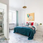 Functional In Center By Renters Warszawa